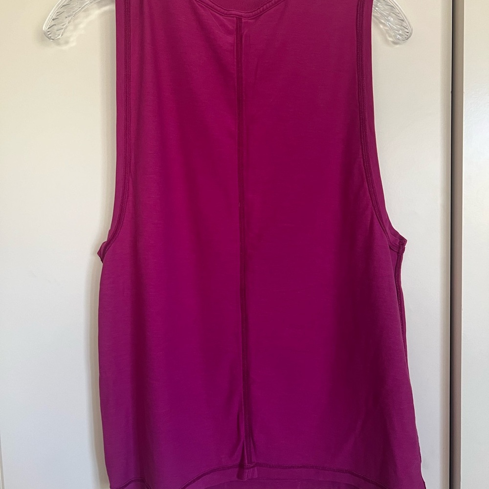 magenta lululemon tank top size 6 - Picture 2 of 2
